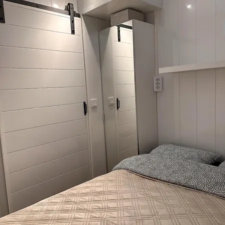 Asemapuisto Apartamento Lapinlahti